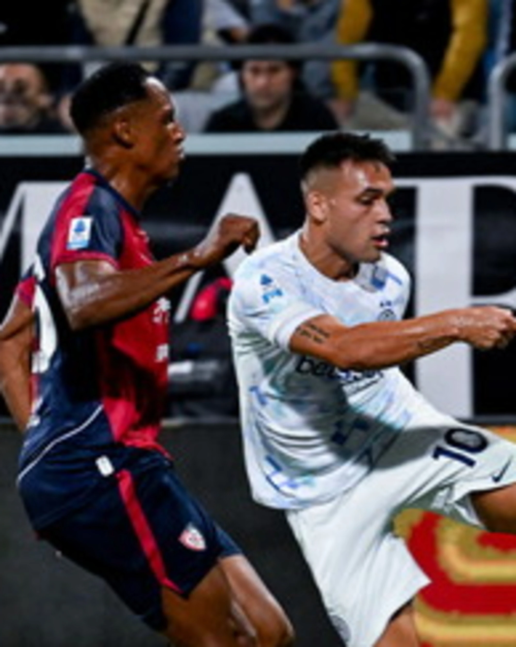 Serie A, l'Inter non sbaglia a Cagliari e vince 2-0