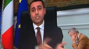 Zona Bianca, Luigi Di Maio si collega? Subito ricoperto di insulti: "Taci"