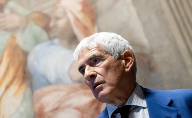 https://media.liberoquotidiano.it/PzYXGjlv7ax2j8XByLJqm7Cn-omfr2t4idfjX3kKA1w/width:800/quality:90/aW1hZ2VzLzIwMjYvMDYvMTgvMDgwNzAwMDUxLWM1YzdiOGZjLTFjMGMtNGRjMS1iZmZjLWJiNmZkNGQ2YTRmNy5qcGc.webp
