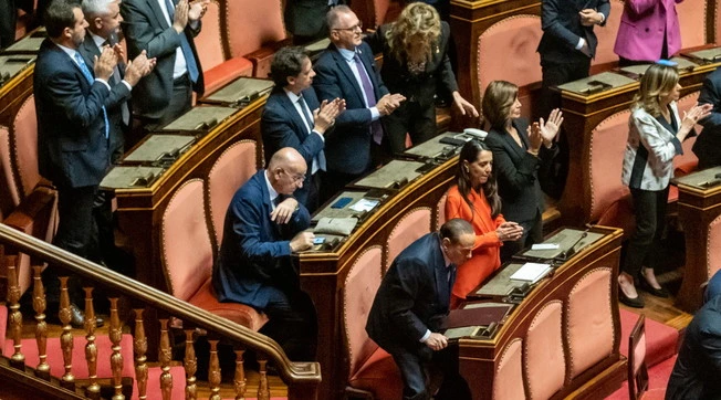 Governo, lo scenario estremo: "Scissione in Forza Italia"
