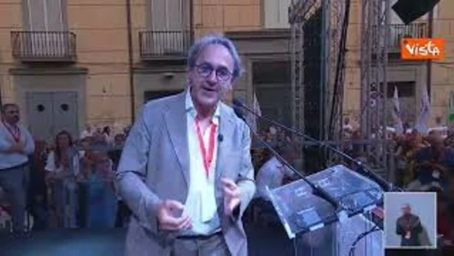 Bonelli ai contestatori di Napoli: Provocazione inaccettabile, voi migliori alleati dei fascisti
