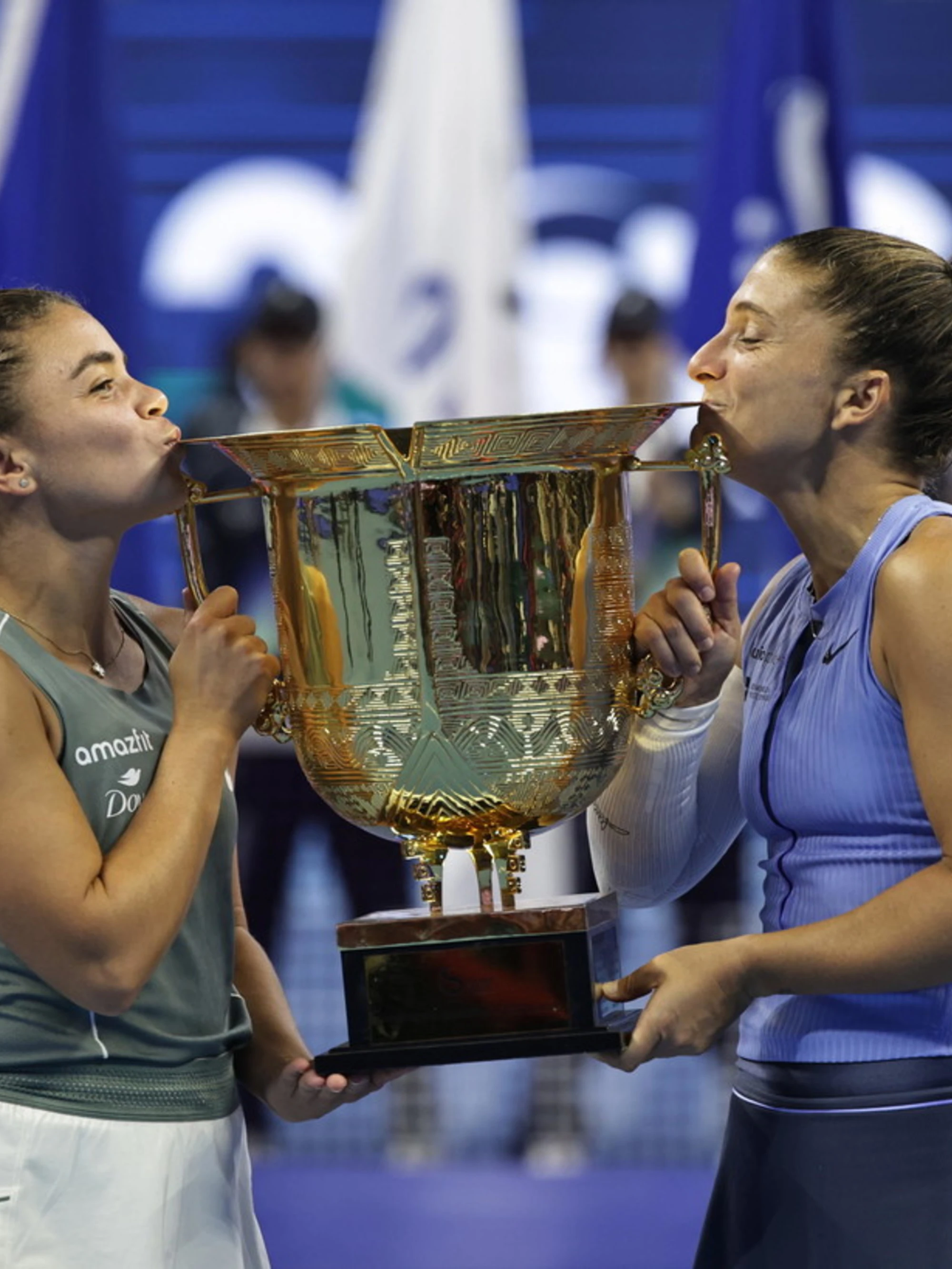 Errani e Paolini trionfano in Cina
