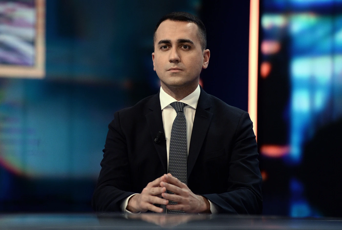 Luigi Di Maio, pace con Alessandro Di Battista per affondare Roberto Fico? Indiscreto M5s