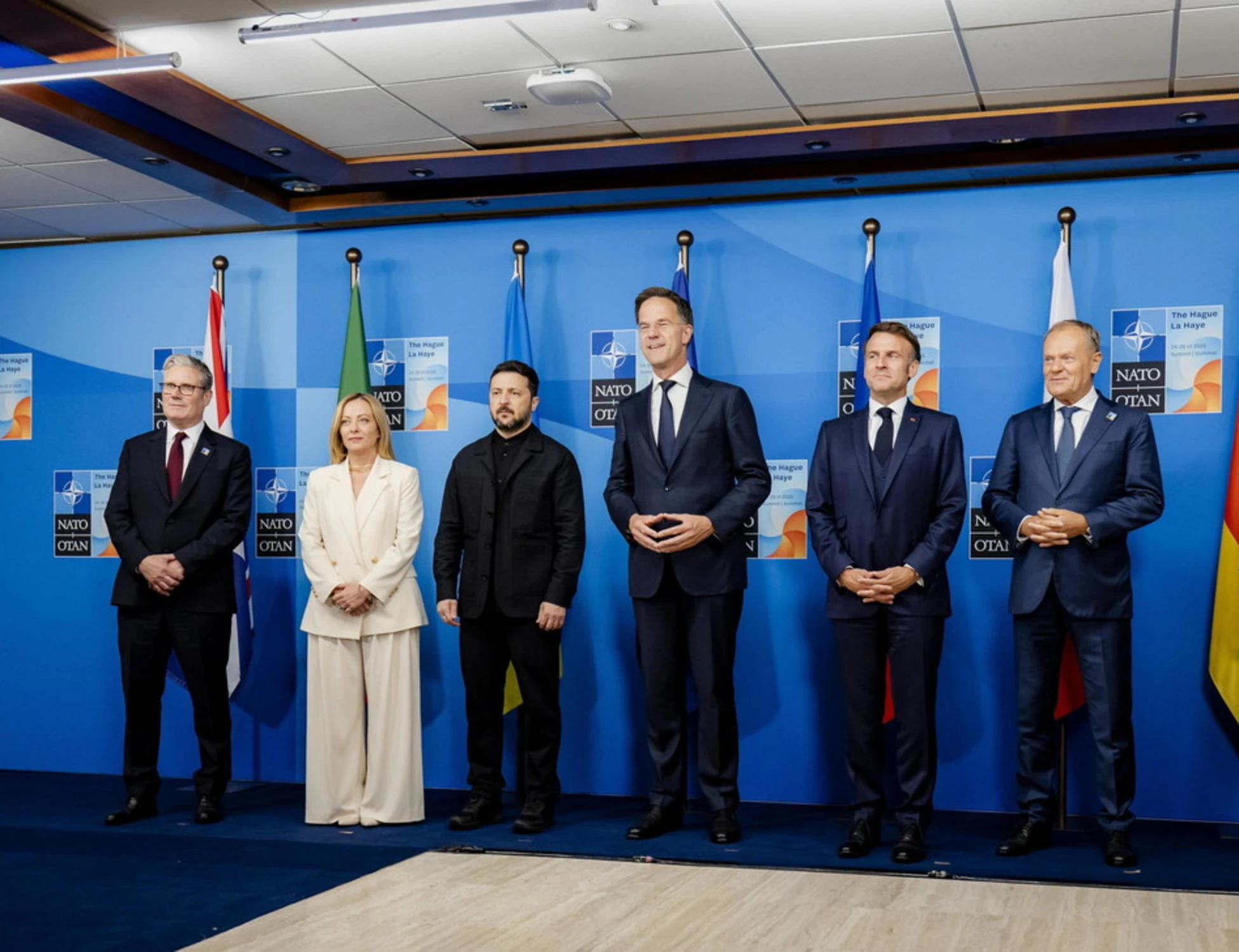 Meloni avvisa i volenterosi: "Per fermare Putin l'Ue segua Trump"