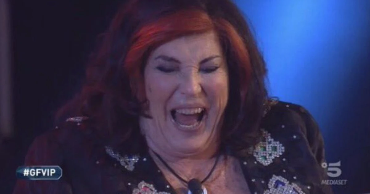 Grande Fratello Vip, Patrizia De Blanck insulta Alba Parietti: "Il figlio è simpatico, lei è una str***"