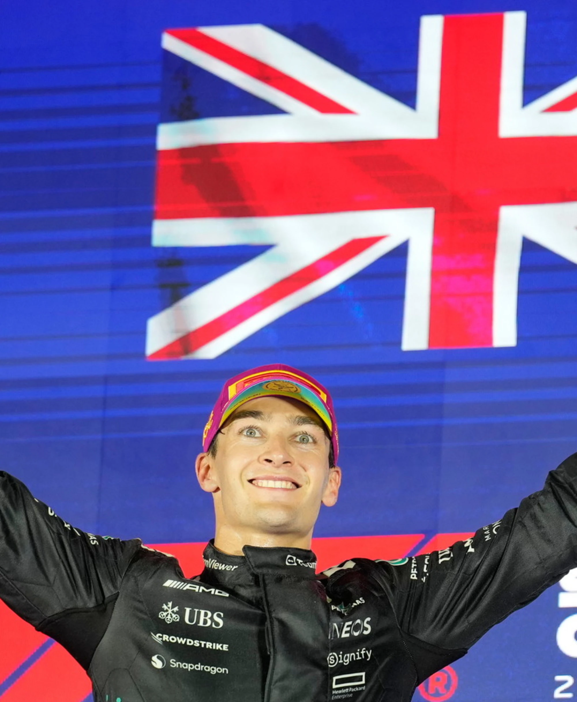 F1, Russell domina il Gp di Singapore davanti a Verstappen e Norris