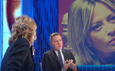 Otto e mezzo, sfregio Giannini alla Meloni: "O lo struzzo o l'opossum"
