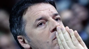 Open Arms, pizzino di Matteo Renzi a Salvini: "Stesso comportamento in aula, basta non faccia cazz***"