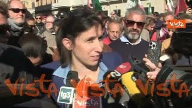 https://media.liberoquotidiano.it/Q7OUhcFpNX6qMu1QlfdHjHm-b2L71O2bHDg5sFZWzDs/width:800/quality:90/aW1hZ2VzLzIwMjUvMTAvMDMvMTMwMTEzNTE5LTYwNjI1NDE0LWQ4ZTctNDZjNS05N2ExLWRkNmQwMDM0NDVkOC5qcGc.webp