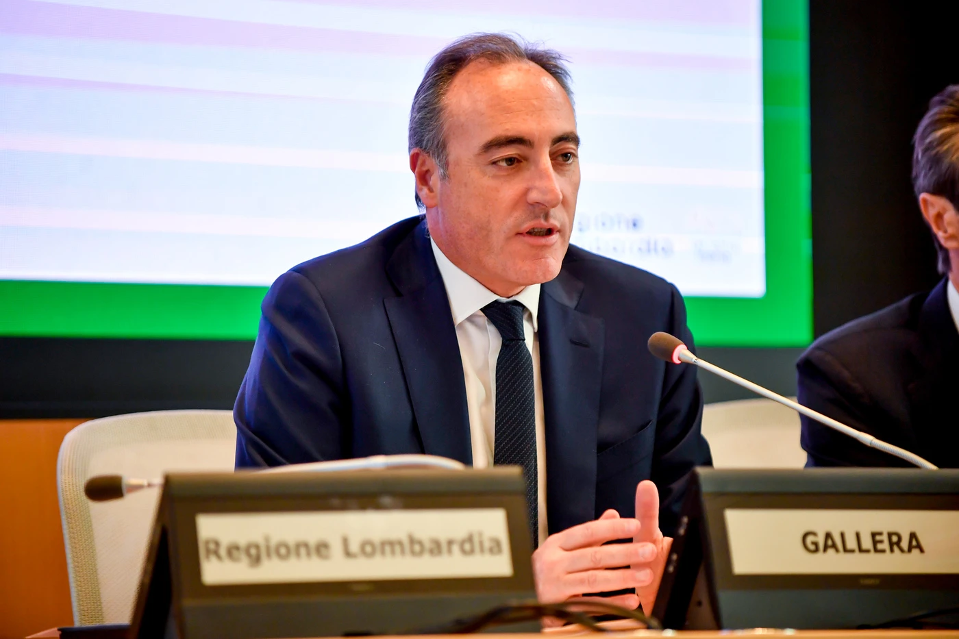 Coronavirus, Gallera: "Lombardia, misure restrittive per altri 7 giorni". Diffusione e incubazione, i timori