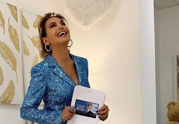 Barbara D'Urso, intervista-fiume: "Interviste, telo magico e macchina della verità". Regina degli ascolti