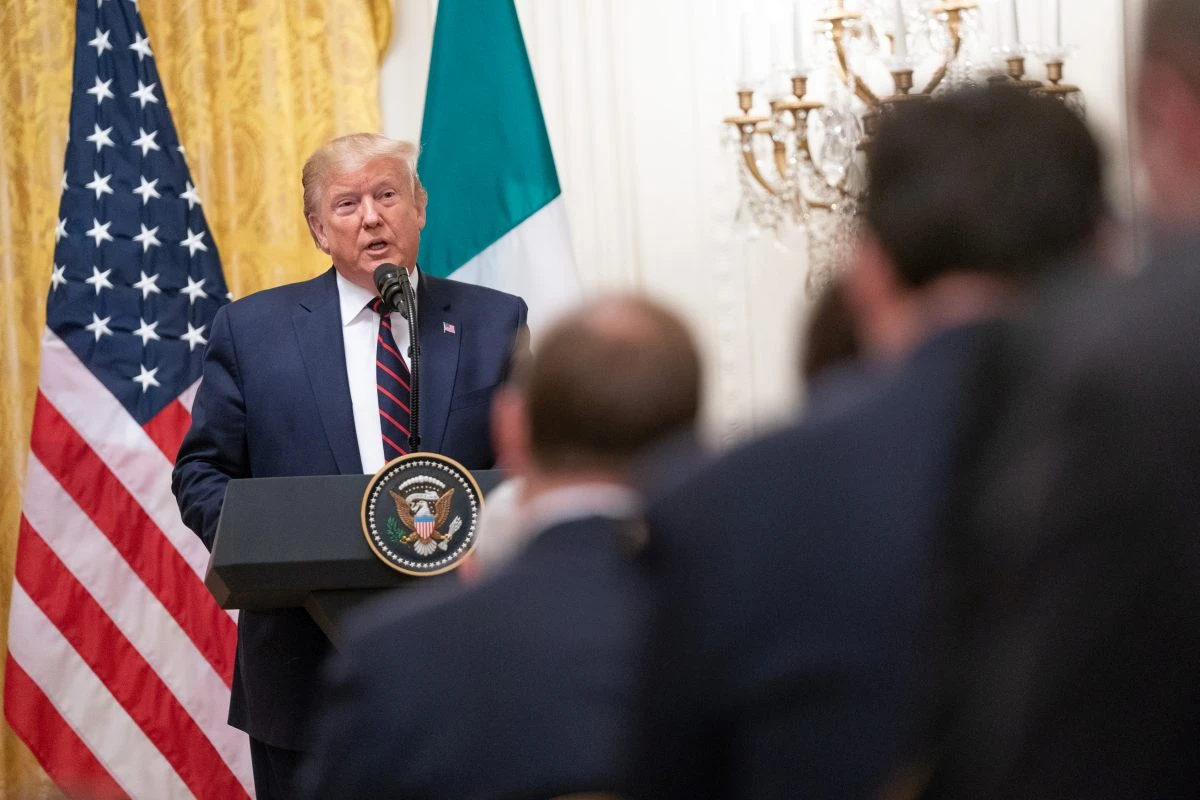 TRUMP "NUOVE SANZIONI ALL'IRAN, MA SIAMO PRONTI ALLA PACE"