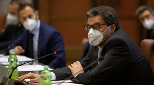 Vaccino sovranista, Giancarlo Giorgetti cambia passo: massimo riserbo sui nomi, venerdì l'incontro decisivo