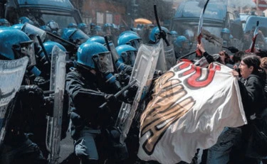 La mossa di Askatasuna per riprendersi la sede