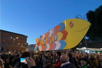 Coronavirus, Sardine: "Antidoto culturale necessario in momento di panico"