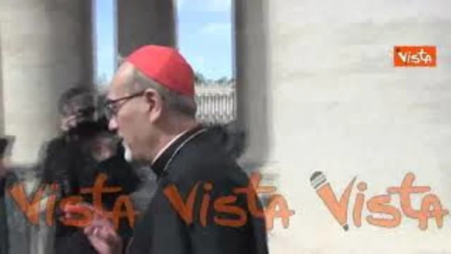 Il Cardinale Pizzaballa entra alla Congregazione dei Cardinali in Vaticano