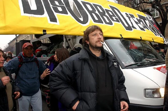 Sea Watch 3, Luca Casarini: "Stiamo già raccogliendo soldi per la multa inflitta a Carola Rackete"
