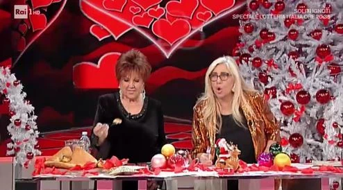 Domenica In, clamoroso scippo a Che tempo che fa: la Venier frega Fazio, "visto che roba?"