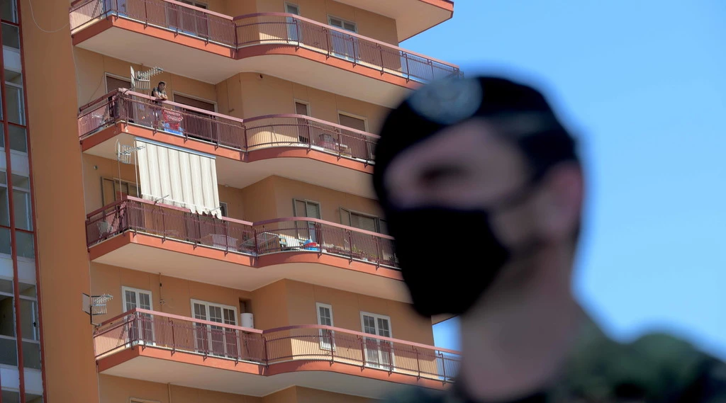 Coronavirus, Italia sempre più "scura" per colpa delle varianti: "Quante regioni sono a rischio nuove restrizioni"