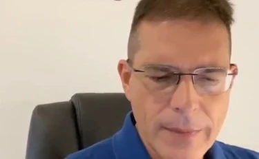 Capezzone, "abbastanza indegno": la violentissima campagna politica dei giornaloni