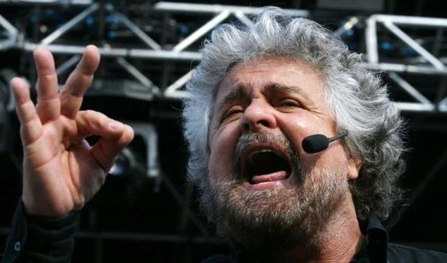 &quot;Ebetino&quot;, &quot;Salma&quot;,&quot;Psiconano&quot;: silenzioparla Beppe Grillo