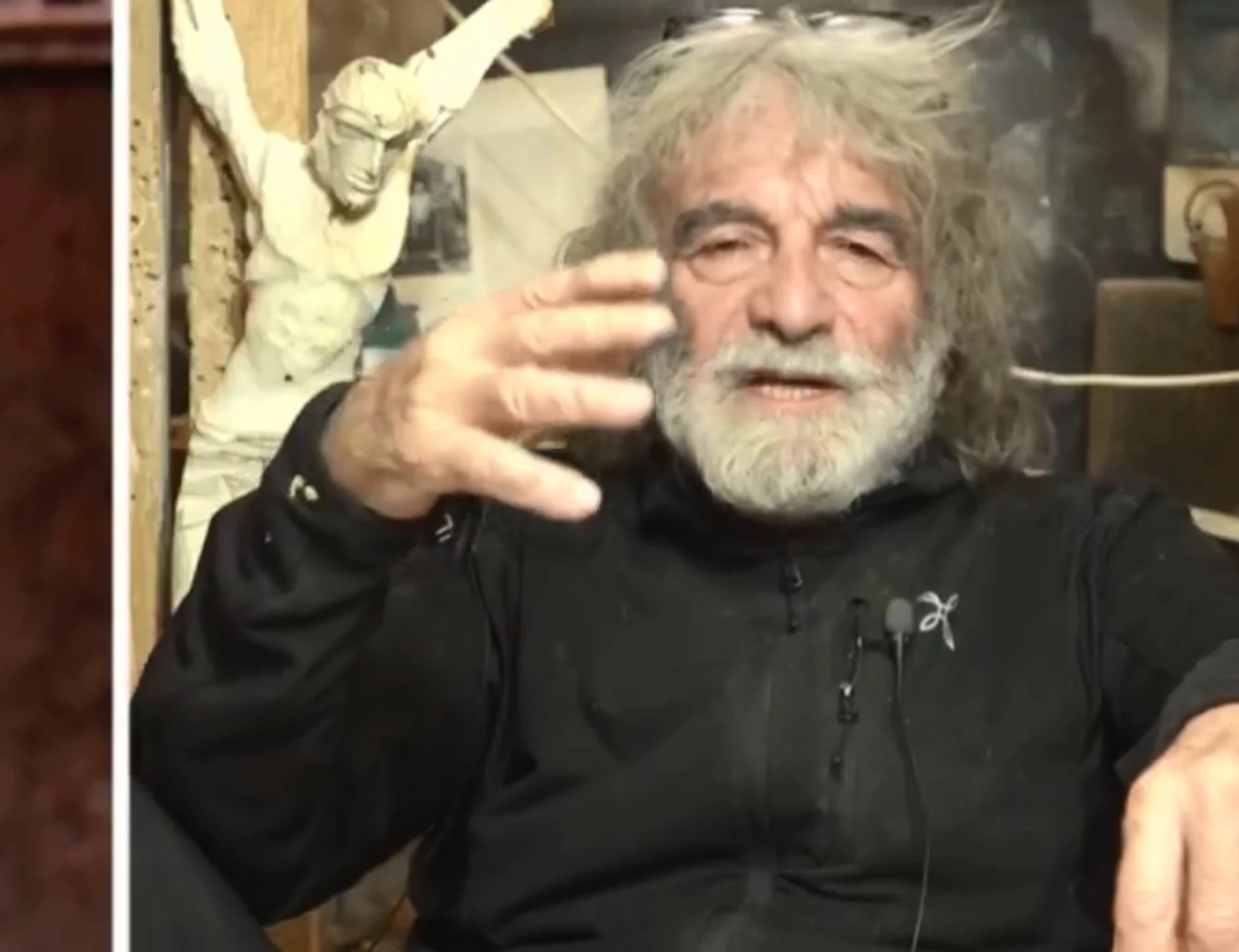 È sempre Cartabianca, Mauro Corona apocalittico sull'Iran: "A che cosa torneremo"