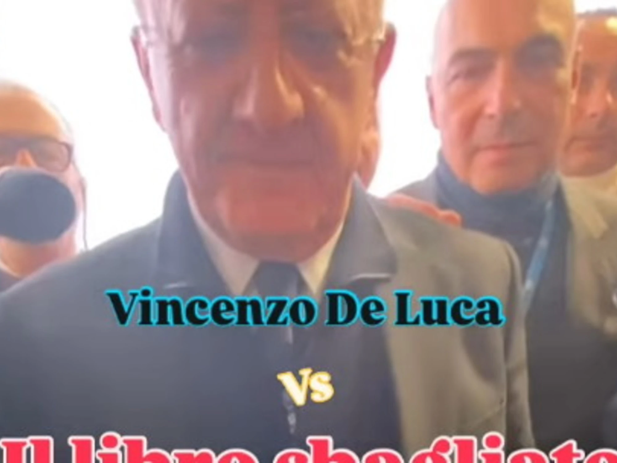 Vincenzo De Luca umilia Elly Schlein: il libro? "Ma vaff***"