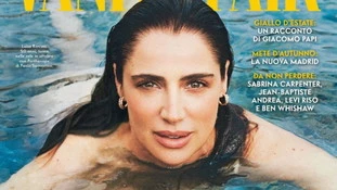 Luisa Ranieri incendia il gossip: "Attratta da una donna? Siamo aperti..."