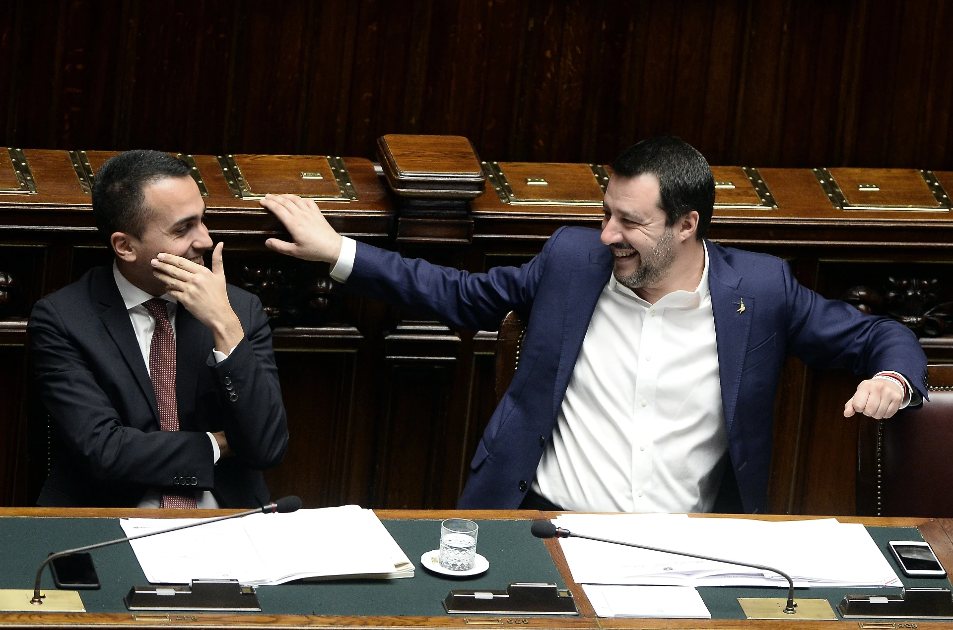 Renato Farina: M5s e sinistra attaccano Matteo Salvini e perdono voti