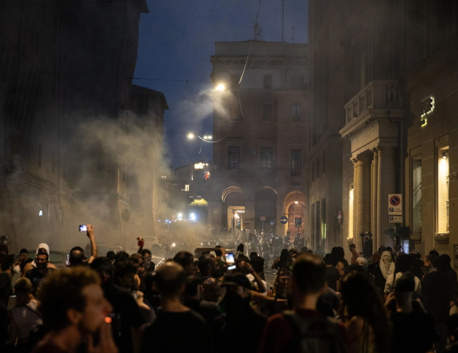 Bologna, per Fakir un presidio abusivo? Istruttoria del Viminale, ombre su Lepore (che si difende)