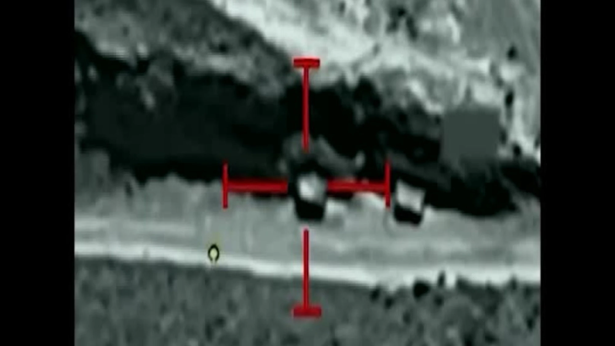 Yemen, l’esercito mostra gli attacchi alle strutture degli Houthi