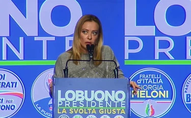 Meloni contro la Cgil: "Cosa fa il venerdì?”, poi l'affondo su Conte