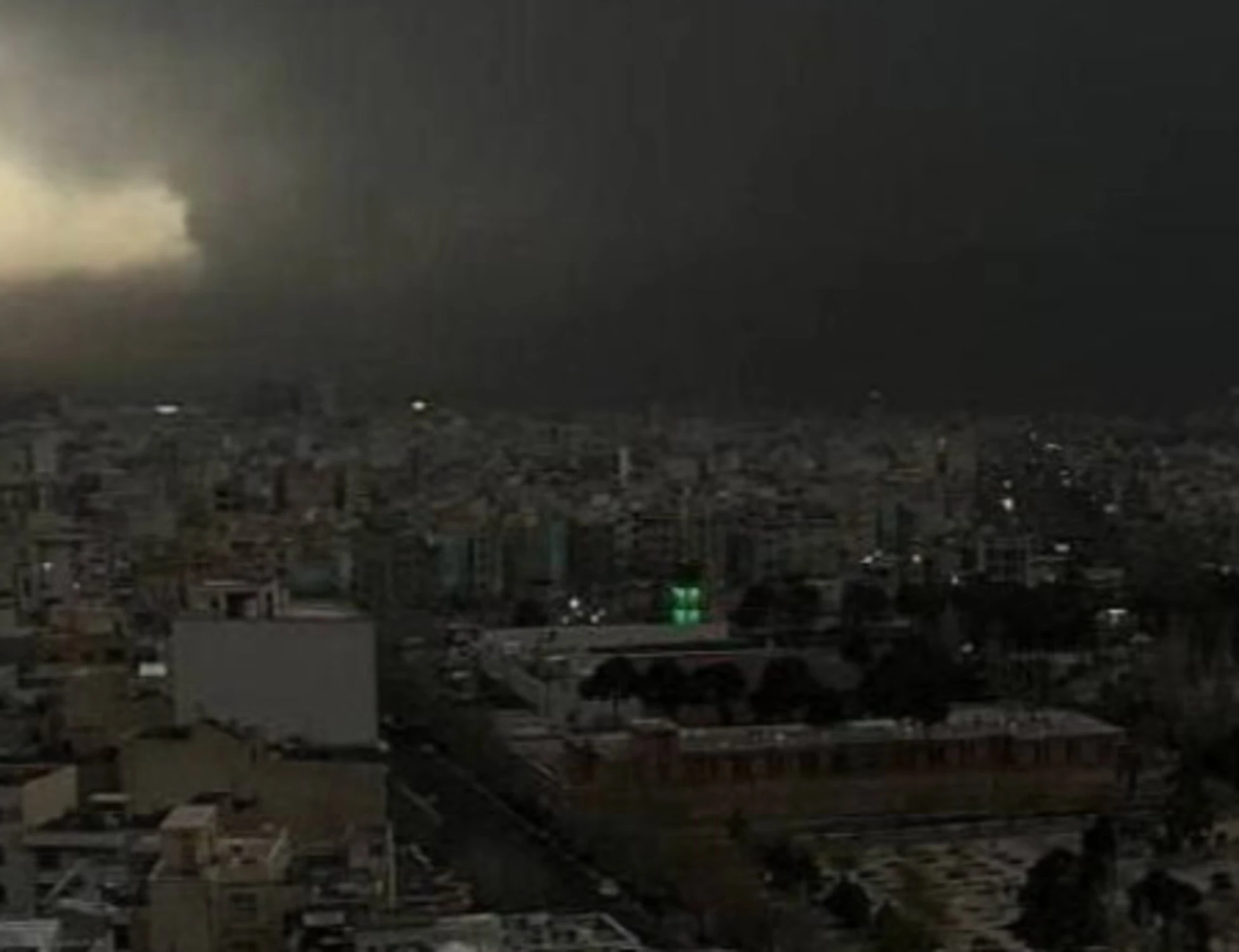 Iran, la diretta. "Colpita una nostra banca, dove colpiremo noi"