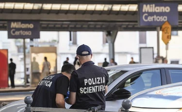 Gianluca ucciso dai Latin Kings in stazione a Milano: l'ipotesi dello scambio di persona