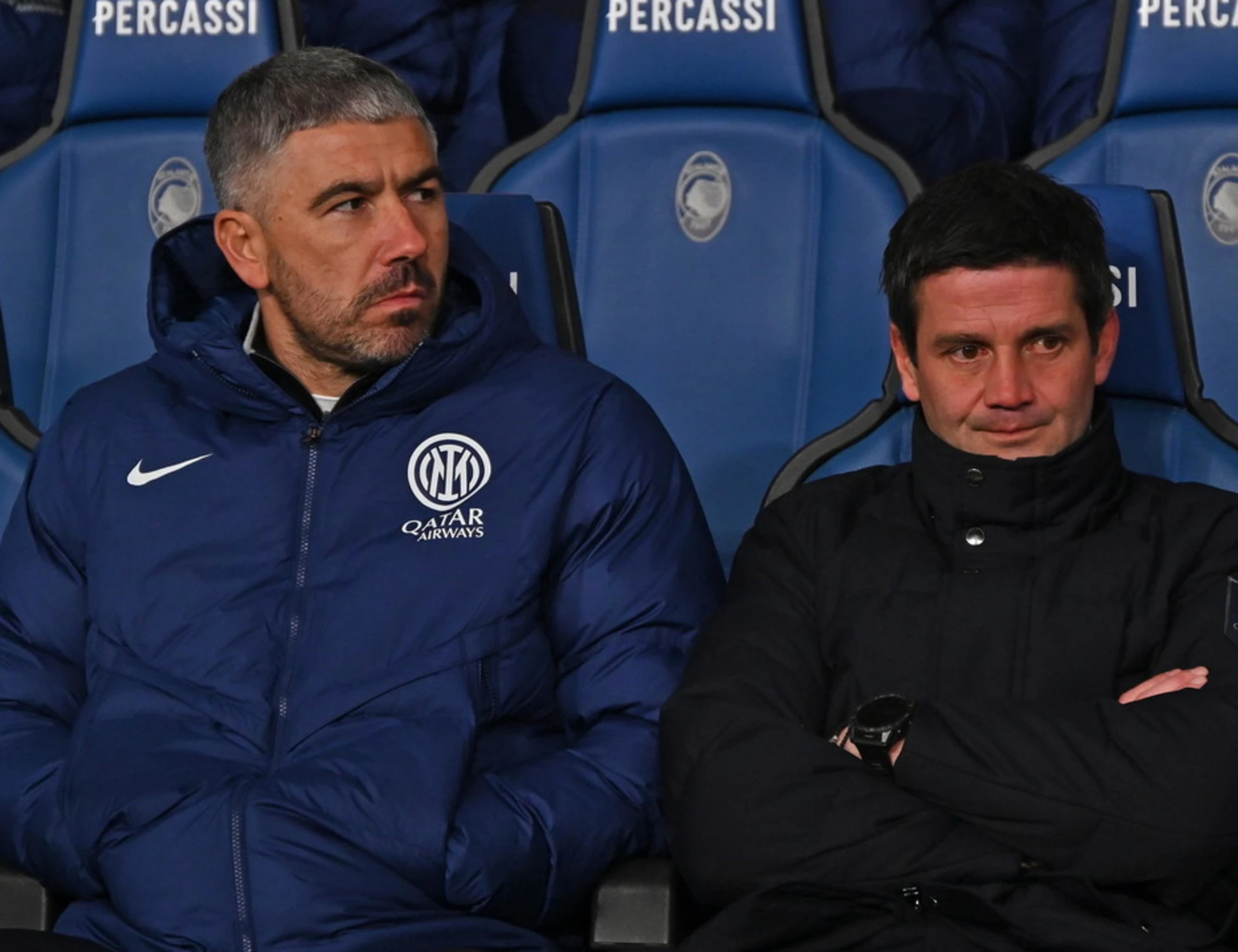 Kolarov sbrocca con Pairetto: "Vergognati". Inter-Udinese, caos in campo