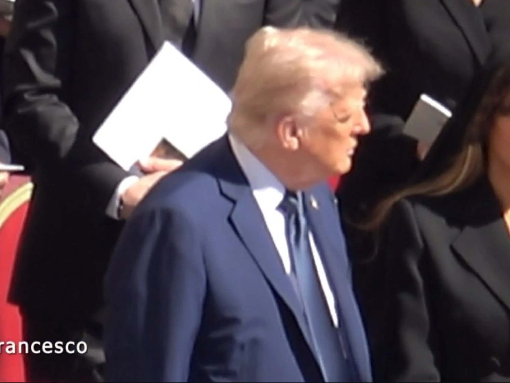Propaganda Live, insulti a Donald Trump: "Macaco senza storia, finirai nella giungla"