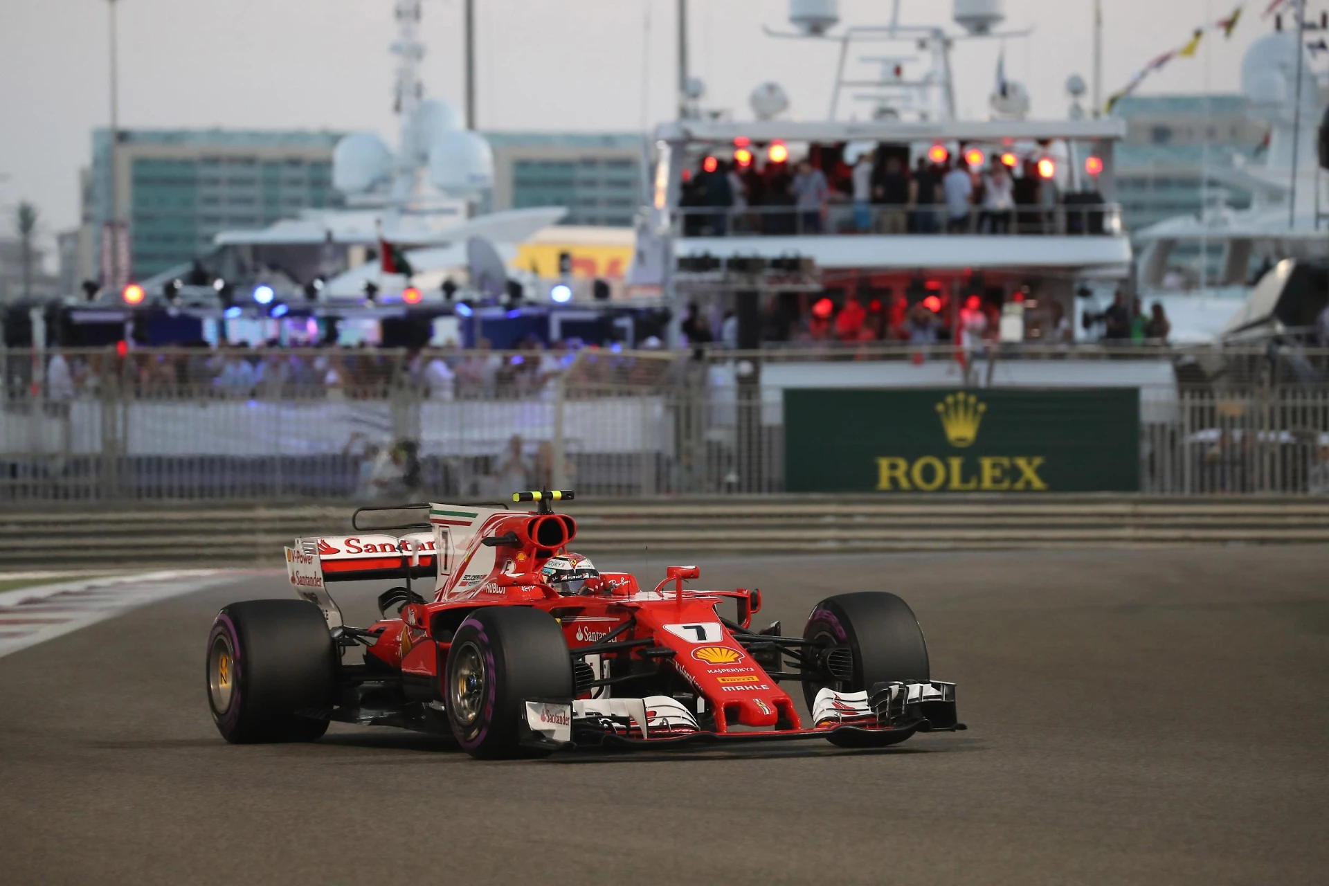 Philip Morris Int. e Ferrari collaborano per promuovere la visione di un mondo senza fumo