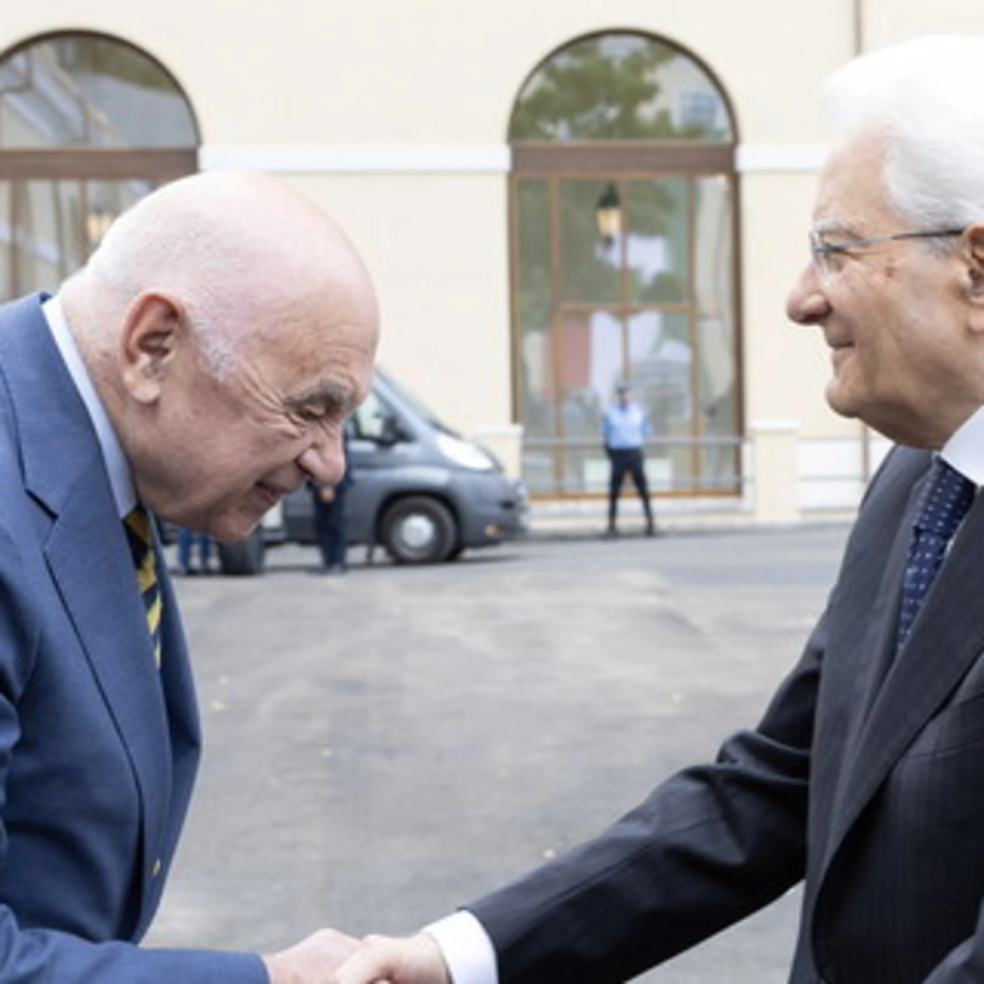Grazia per Roggero, Nordio avvia la pratica ma Mattarella frena