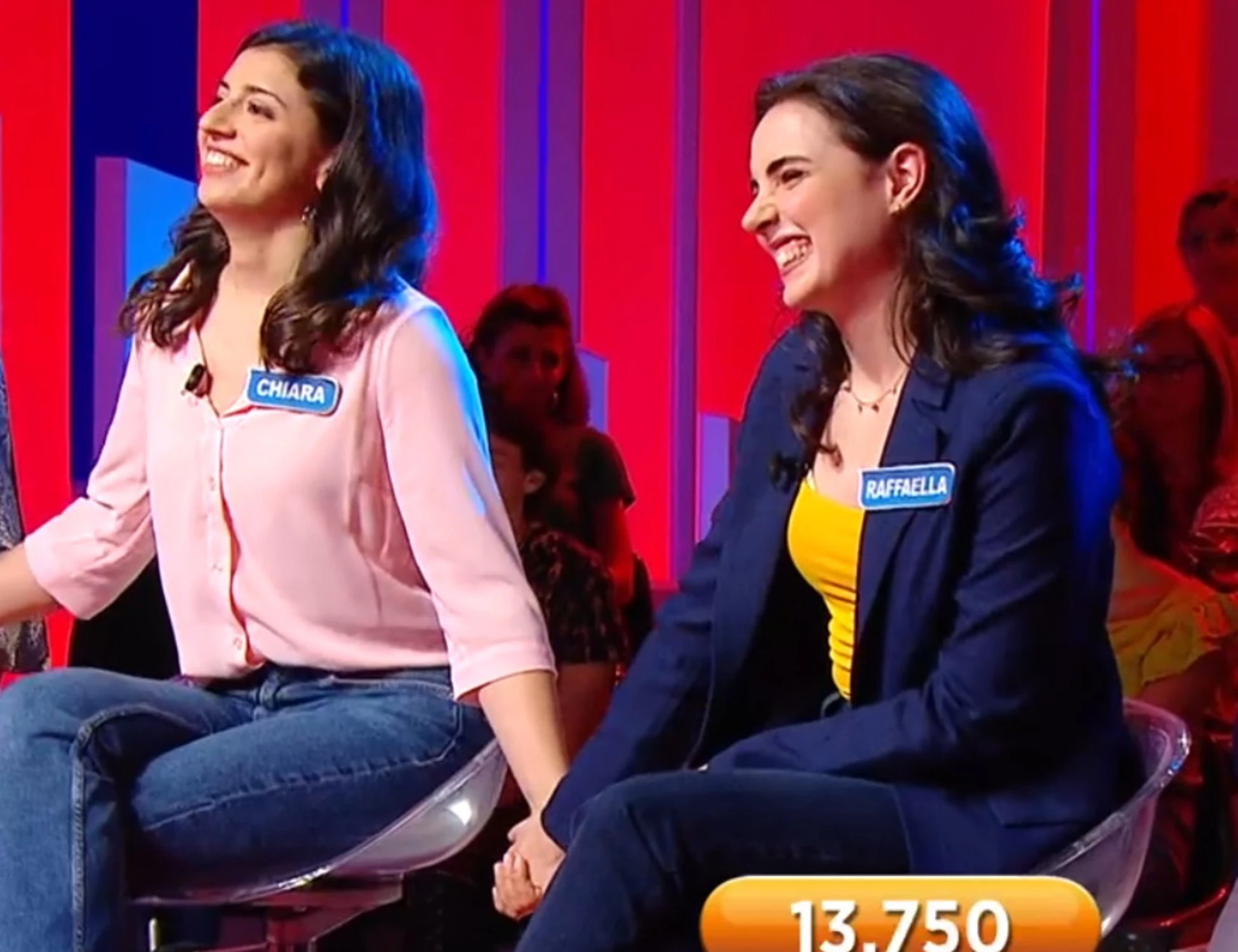 Reazione a catena, le Tre Stagioni vincono tra gli insulti: "Capre, studiate ragazze"