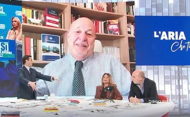 L'aria che tira, Alan Friedman zittito in diretta: "Ma che vuol dire?"