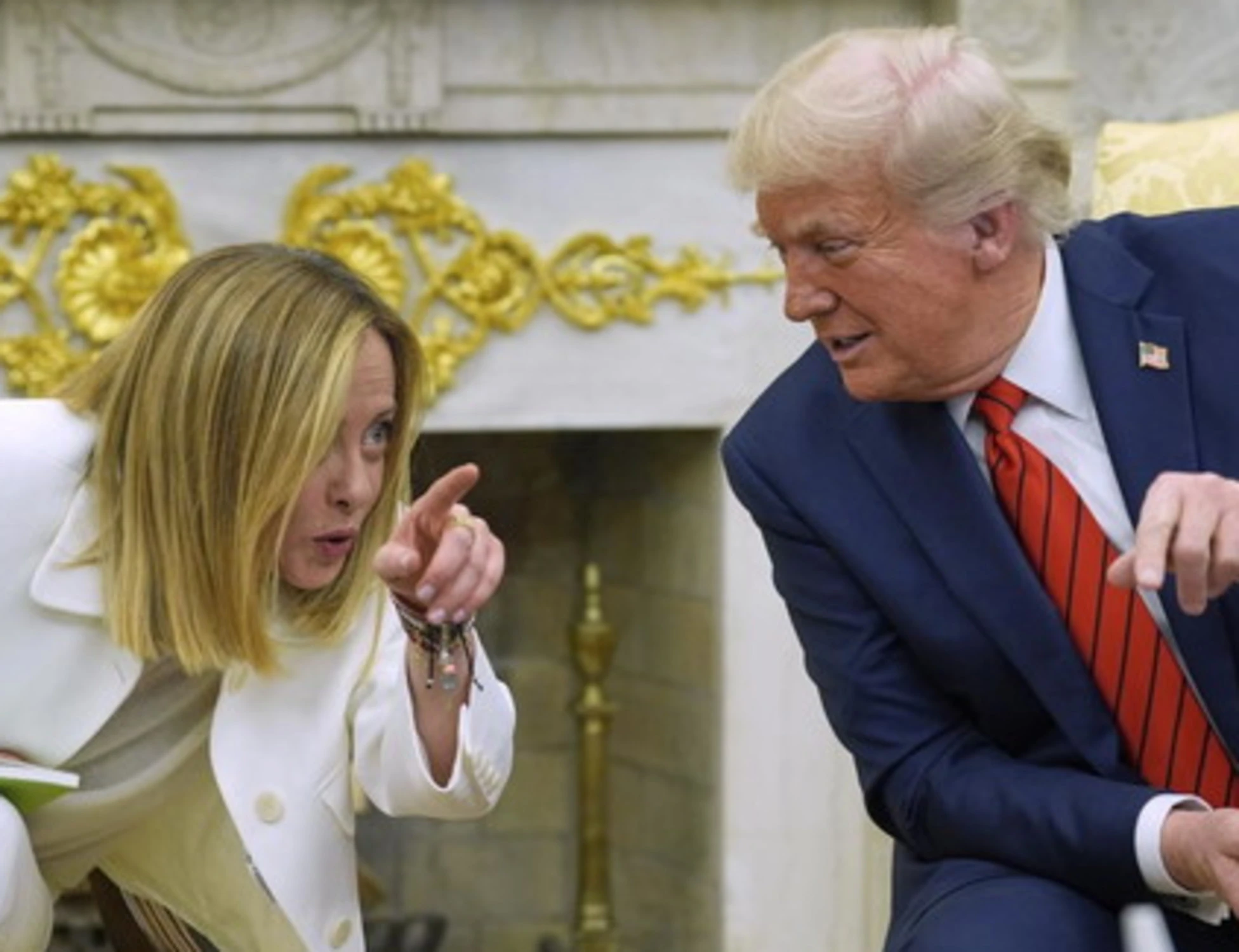 Donald Trump contro Giorgia Meloni: "Non vuole aiutarci nella guerra, sono scioccato"