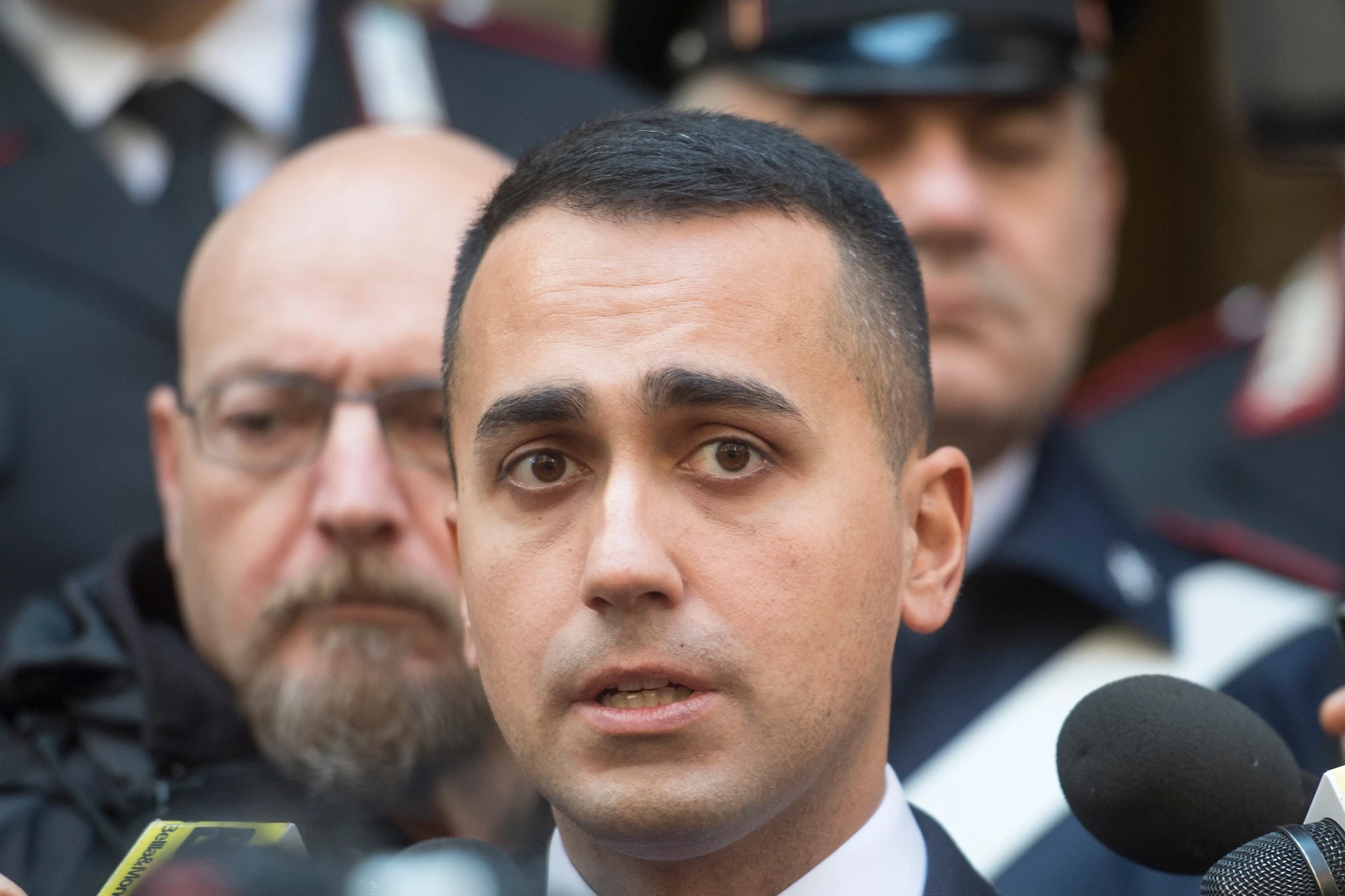 Pensioni, lo sfregio di Luigi Di Maio alla Lega: "Taglio non concordato, quali assegni massacrano