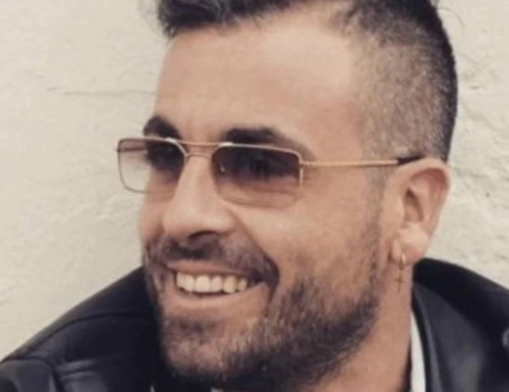 Dj Godzi, "inseguiva una ragazza sul balcone": cos'è successo prima della morte
