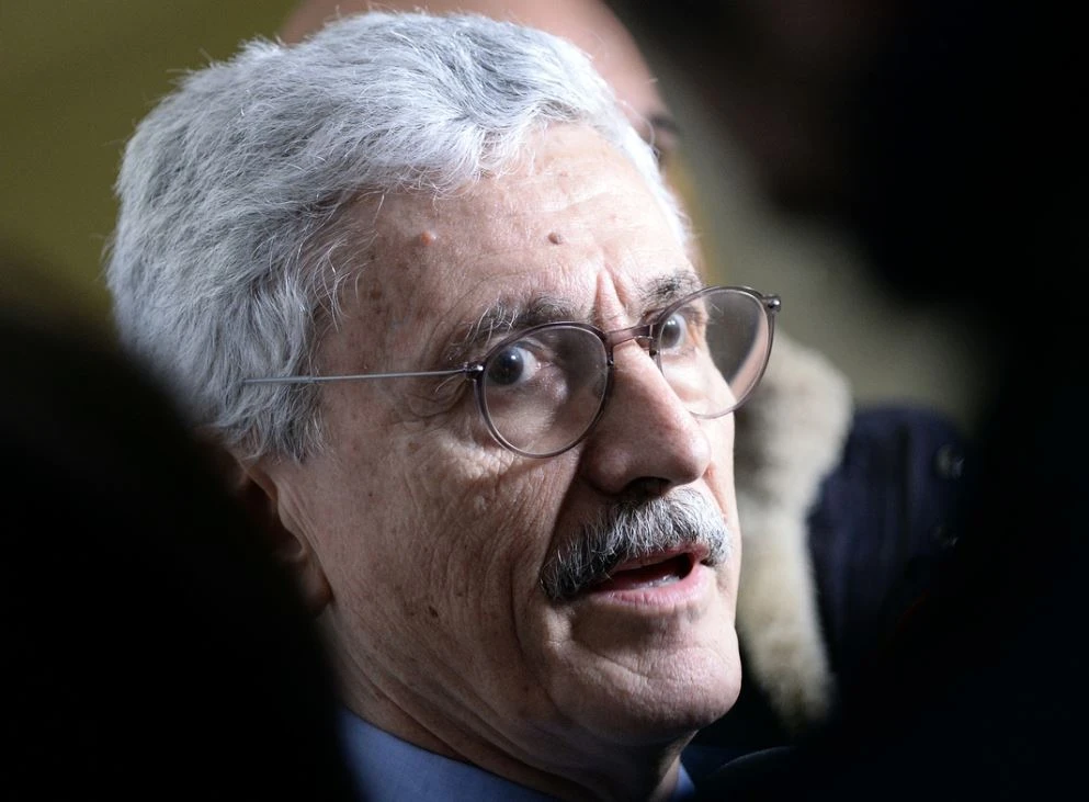 Massimo D'Alema diventa grillino a tempo record? "Alleanza Pd-M5s naturale fin dall'inizio"