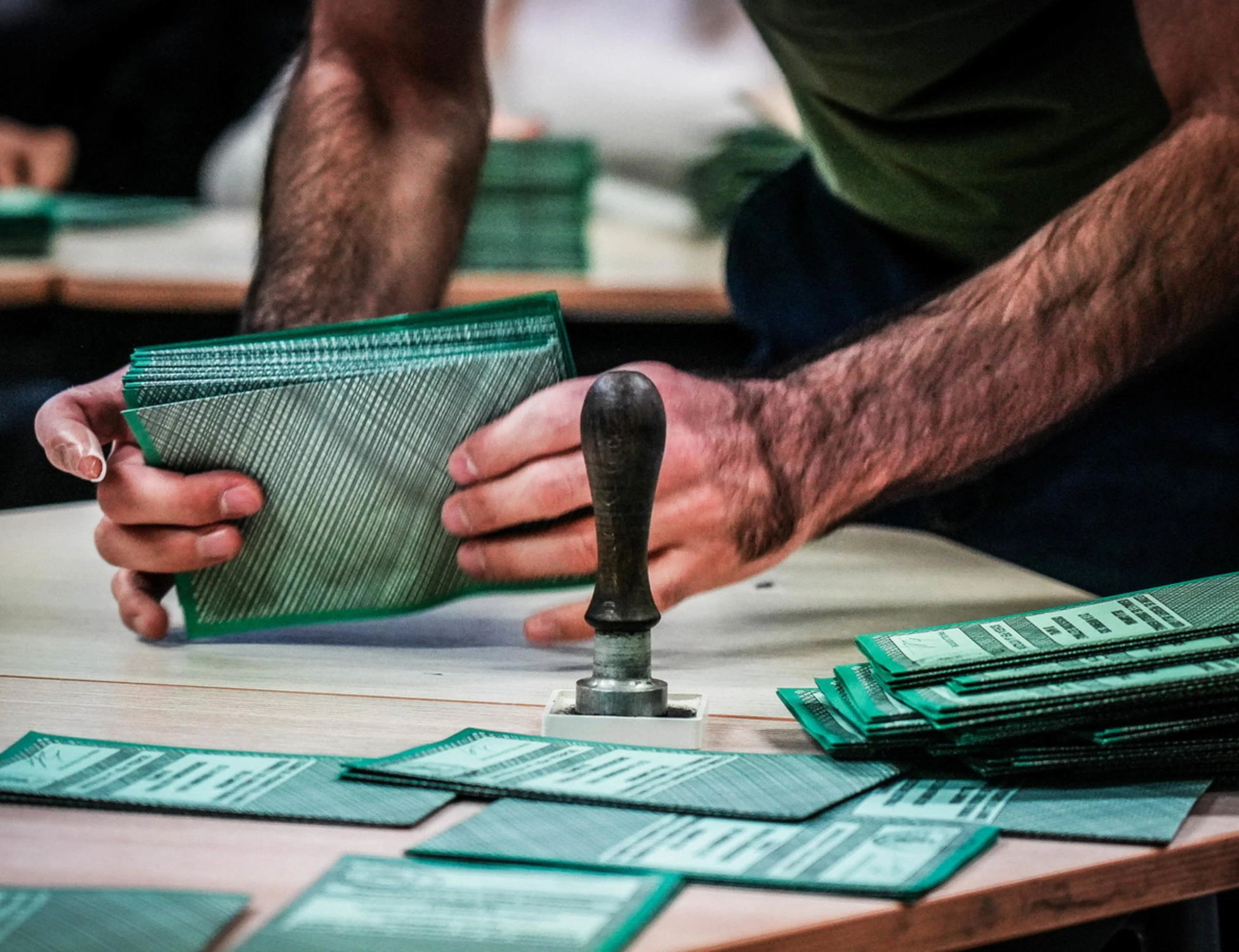 Sondaggio Tecnè, FdI non si ferma più: altro balzo, le ultime cifre