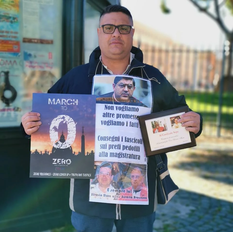 Vaticano e pedofilia, prete napoletano assolto. L'accusatore: "Farò ricorso"