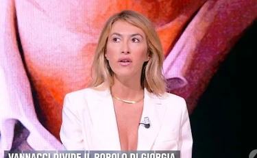 Realpolitik, Annalisa Chirico smaschera il generale: "Chi è davvero Vannacci"