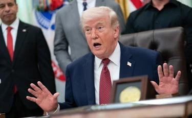 Iran, la giornata. "Colloqui possibili già da venerdì": la rivelazione di Donald Trump al Nyp