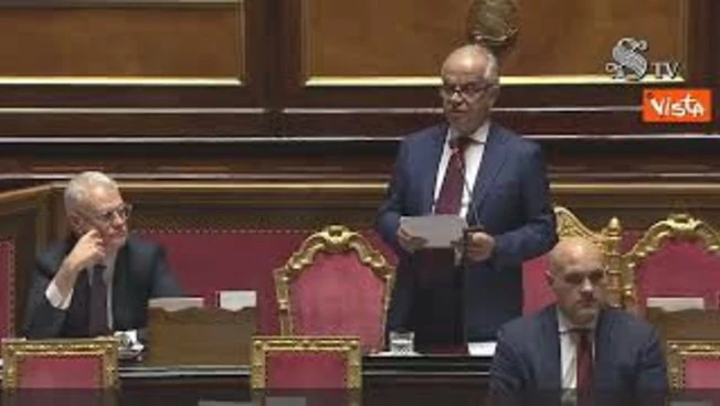 Scontri Torino, Piantedosi: 1500 soggetti si sono sganciati dal corteo aggredendo forze dell’ordine