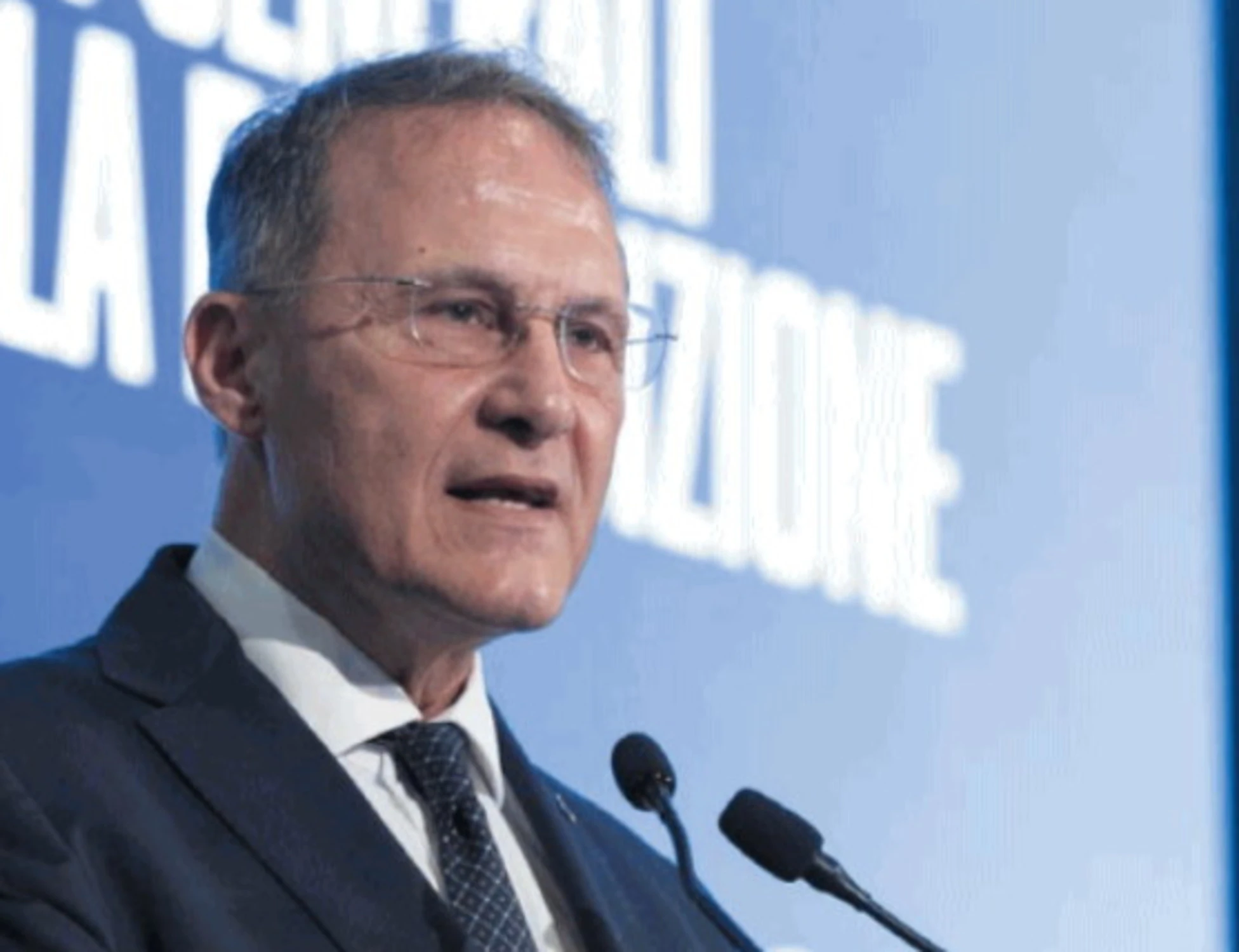 Campania, il centrodestra verso l'intesa: favorito Cirielli